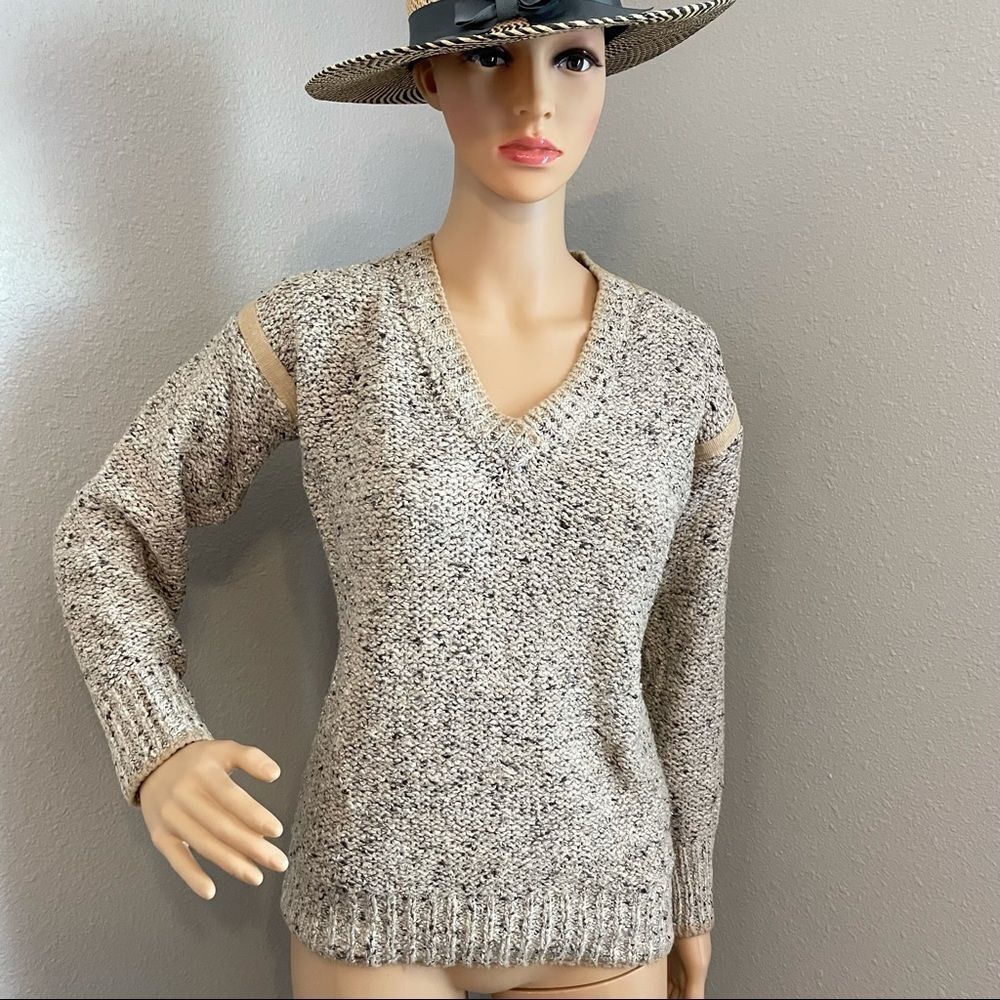 Vintage Huk-a-poo V-neck Long Sleeve Sweater Beige Gray Heathered Size Medium